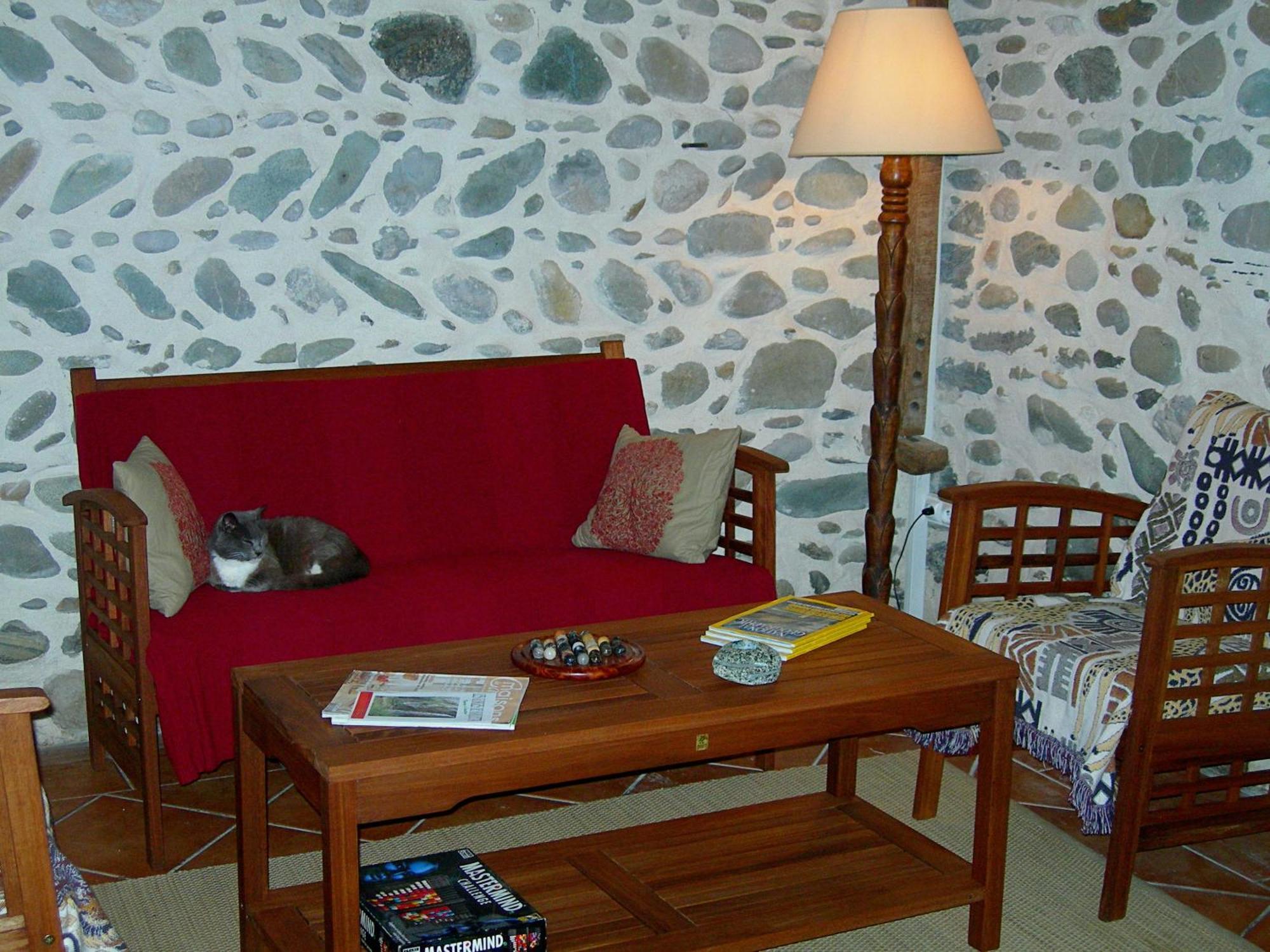 Maison D'Hotes Les 3 Baudets Issor Luaran gambar