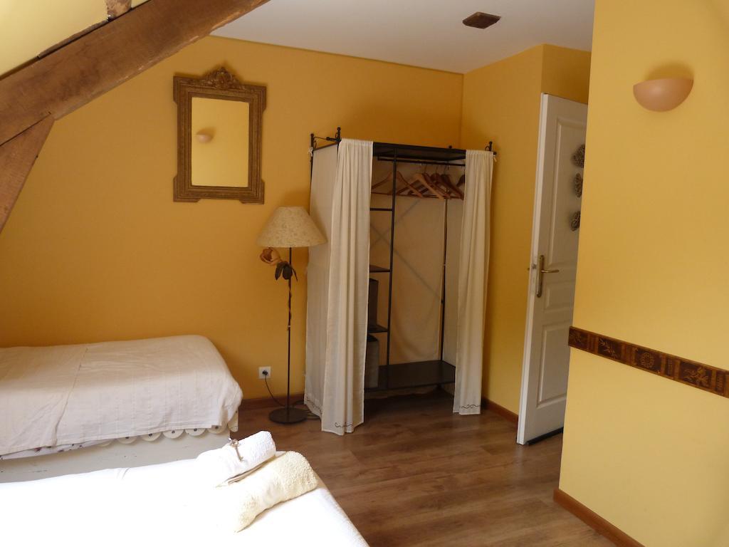 Maison D'Hotes Les 3 Baudets Issor Bilik gambar